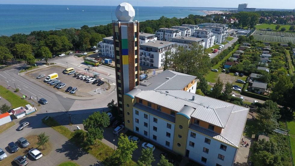 Warnemünde Youth Hostel is located directly on the beach in the popular Baltic resort., © DJH MV