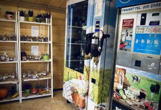 Binnenzicht van de boerderijwinkel, © S.Kießlich