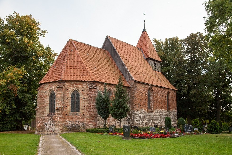 The Gothic village church of Hanstorf is a listed church building in Hanstorf., © Frank Burger