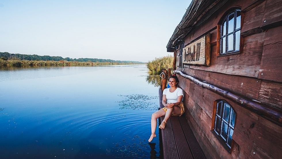 De beste manier om te ontspannen in de natuur is een rafttocht op de rivier de Peene, © TMV/WorldonaBudget
