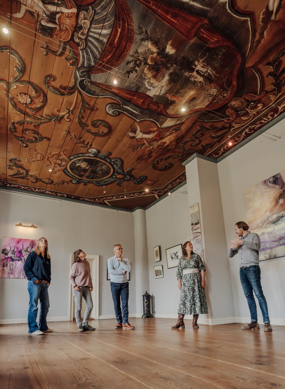 Sensational find uncovered: magnificent wood paintings under stucco, © TMV/Petermann Sensational find uncovered: magnificent wood paintings under stucco, © TMV/Petermann