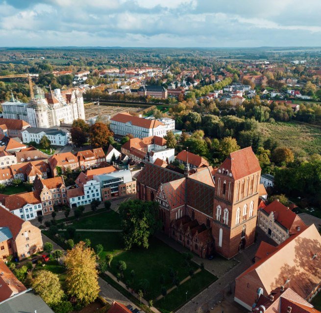 Güstrow Castle and the cathedral from the air - Barlachstadt Güstrow
