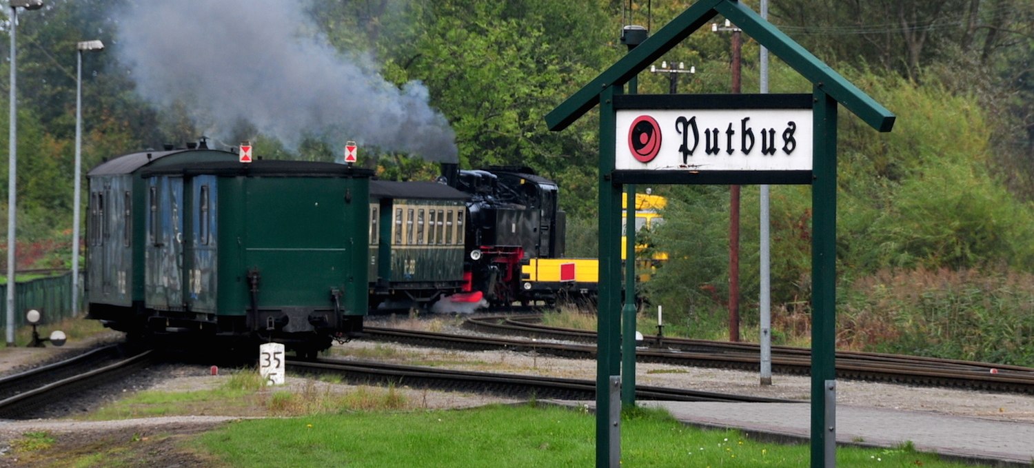 Rasender Roland am Bahnhof in Putbus auf Rügen, © Tourismuszentrale Rügen