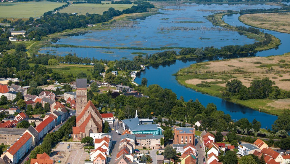 De Peene mondt uit in de Peenestrom en de Lagune van Szczecin bij Anklam, © TMV/Grundner