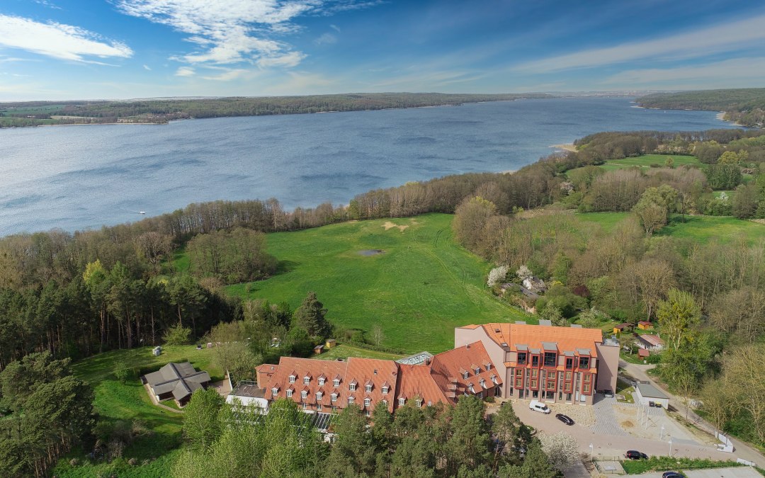 Blick auf das Hotel Bornmühle, © Hotel Bornmühle
