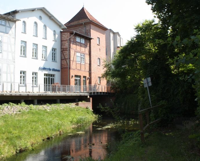 Het buitenaanzicht van de historische waterkrachtcentrale, © Historisches Wasserkraftwerk