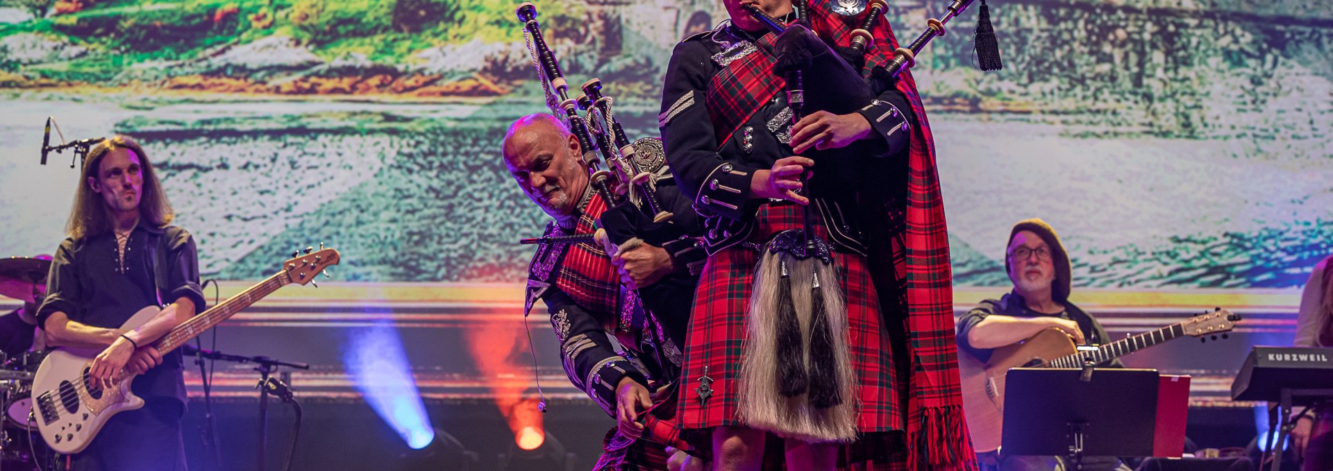 Welcome to a mixture of "Trooping the Color", love story, catchy music and impressive images from the Scottish Highlands., © art.emis Entertainment GmbH